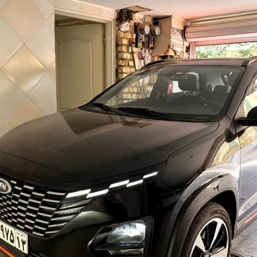 ام وی ام مدل X33 کراس اتوماتیک سال 1402  کارکرده