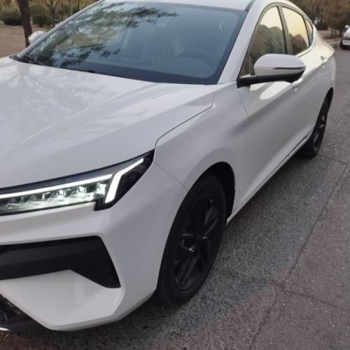 کی ام سی مدل J7 سال 1404  صفر