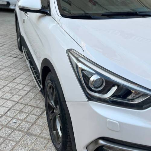 هیوندای مدل سانتافه 4 سیلندر دو دیفرانسیل سال 2017  کارکرده