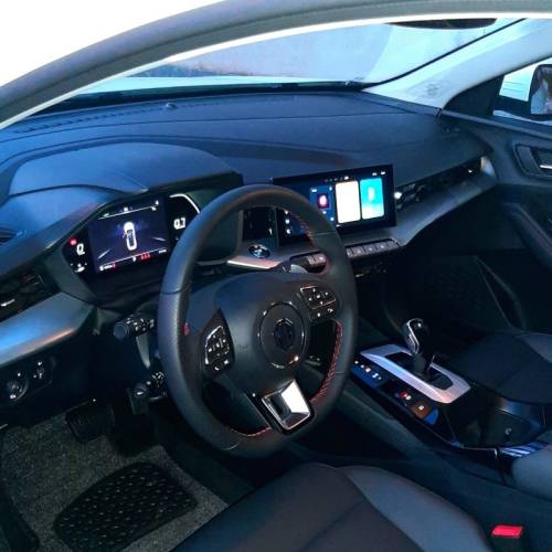 ام جی مدل جی تی سال 2024  صفر