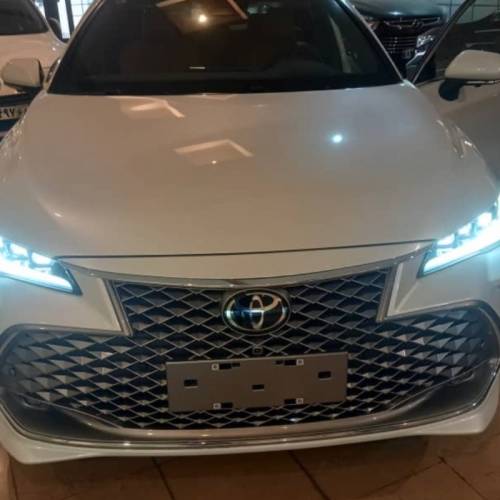 تویوتا مدل آوالون هیبرید سال 2025  صفر