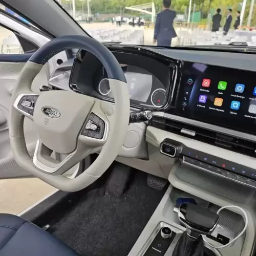 ام وی ام مدل X33 کراس سال 1404  صفر