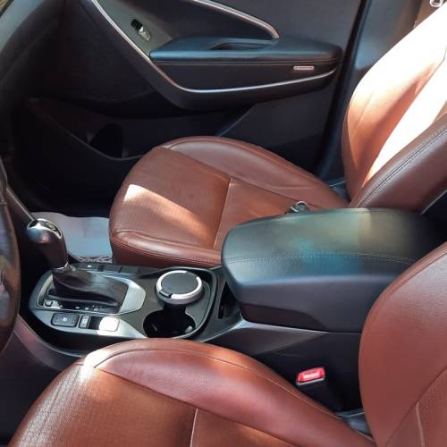 هیوندای مدل سانتافه 4 سیلندر دو دیفرانسیل سال 2014  کارکرده