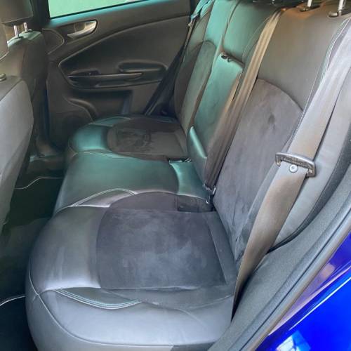 آلفارمئو مدل آلفارومئو جولیتا سال 2015  کارکرده