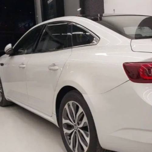 رنو مدل تالیسمان E3 سال 2017  کارکرده