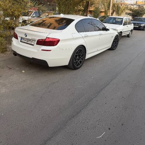 بی ام و مدل سری 5 سدان 528i سال 2015  کارکرده