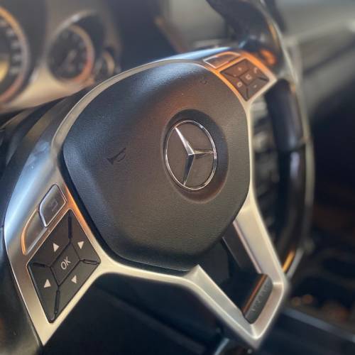 بنز مدل E300  کارکرده