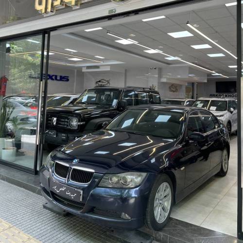 بی ام دبلیو 320i مدل ۲۰۰۸