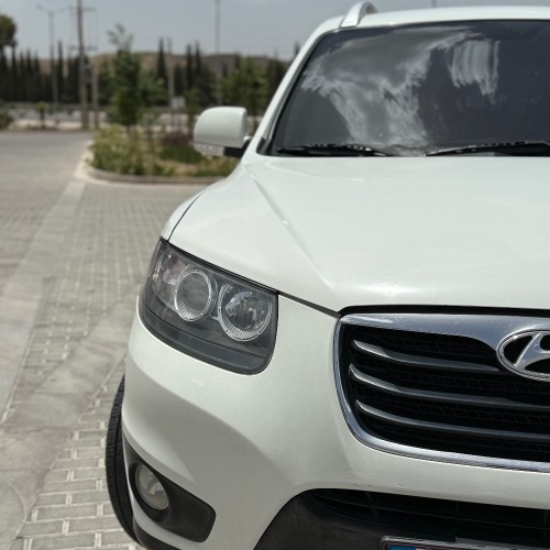 هیوندای (HYUNDAI) سانتافه 6 سیلندر سال 2011