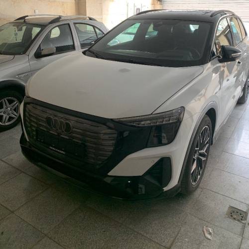 آئودی مدل Q5 e-tron 40 سال 2023  کارکرده