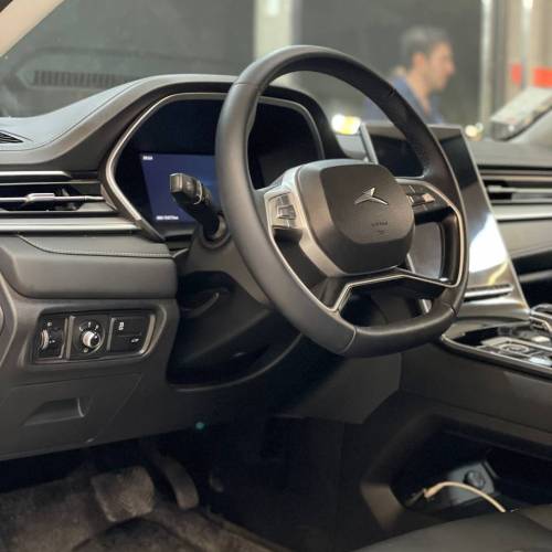 جک j7 مدل ۱۴۰۳