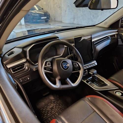 فردا مدل T5 سال 1403  کارکرده