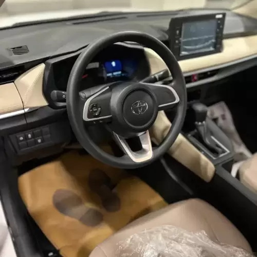 تویوتا مدل یاریس 1.5 لیتر سال 2024  صفر