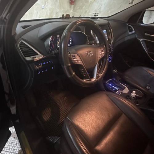 هیوندای مدل سانتافه سال 2017  کارکرده