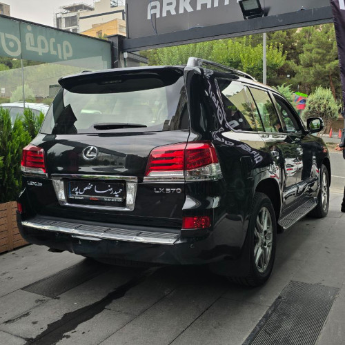 لکسوس lx570 مدل ۲۰۱۳
