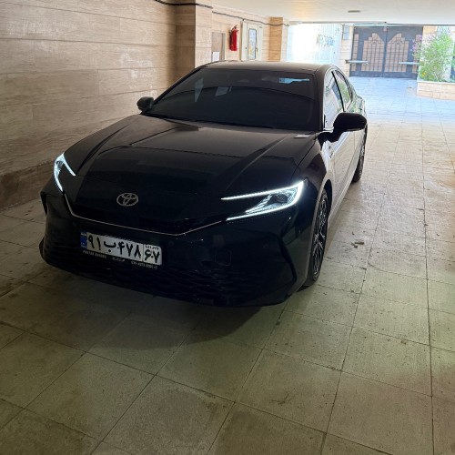 تویوتا (TOYOTA) کمری هیبرید 2.5 لیتر پریمیوم ادیشن سال 2024