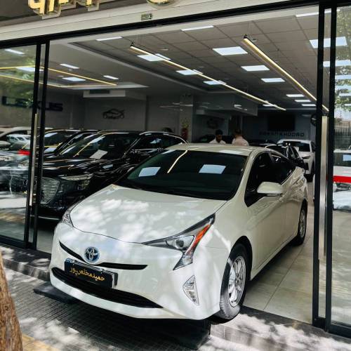 تویوتا پریوس مدل ۲۰۱۷