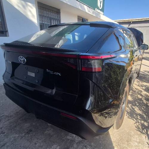 تویوتا مدل bz4x سال 2024  صفر