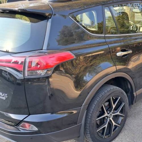 تویوتا مدل راوفور سال 2017  کارکرده