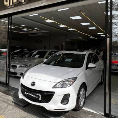 مزدا مدل 3 نیو صندوق دار 2.0 لیتر تیپ 4 سال 1398  صفر