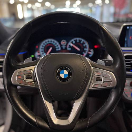 بی ام و 730 2017