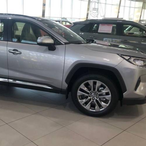 تویوتا مدل راوفور 2.5 لیتر دو دیفرانسیل ادونچر سال 2025  کارکرده