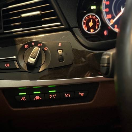 بی ام و مدل سری 5 سدان 528i سال 2016  کارکرده