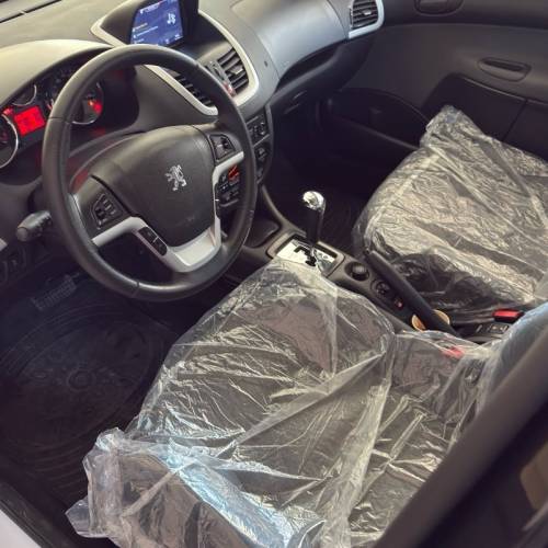 پژو مدل 207 پانوراما اتوماتیک TU5P سال 1403  کارکرده