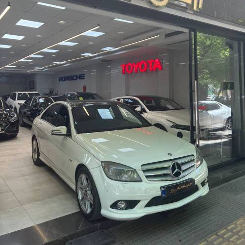 بنز C200 مدل ۲۰۰۹