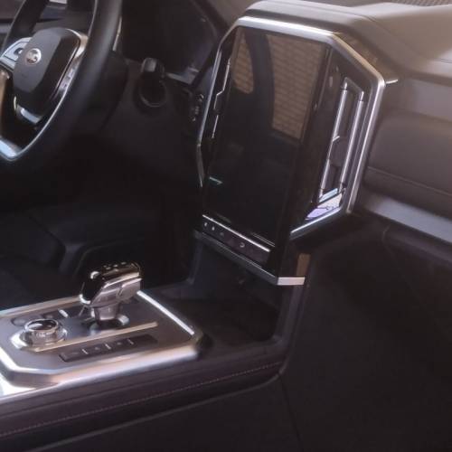 کی ام سی مدل t9 2 لیتر توربو سال 1403  کارکرده