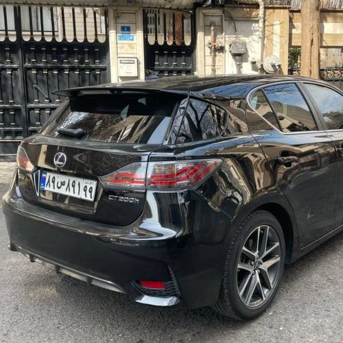 لکسوس مدل CT 200h fsport سال 2015  کارکرده