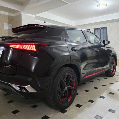 فونیکس مدل FX پریمیوم AWD سال 1403  کارکرده