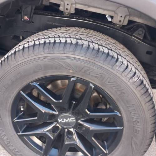 کی ام سی مدل T8 سال 1402  کارکرده