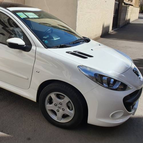 پژو مدل 207 پانوراما دنده ای TU5 سال 1400  کارکرده