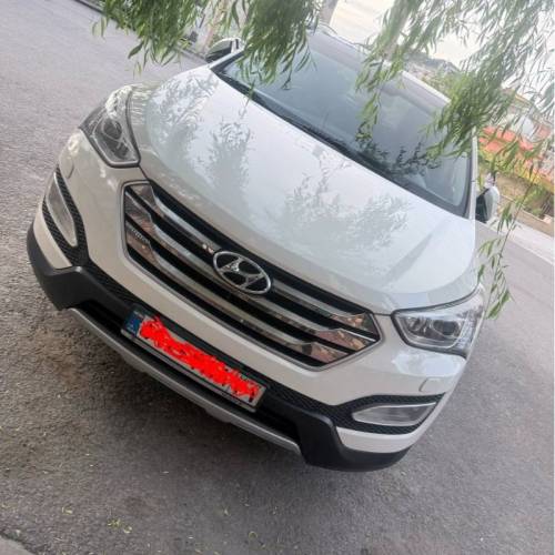 هیوندای مدل سانتافه 4 سیلندر دو دیفرانسیل سال 2014  کارکرده
