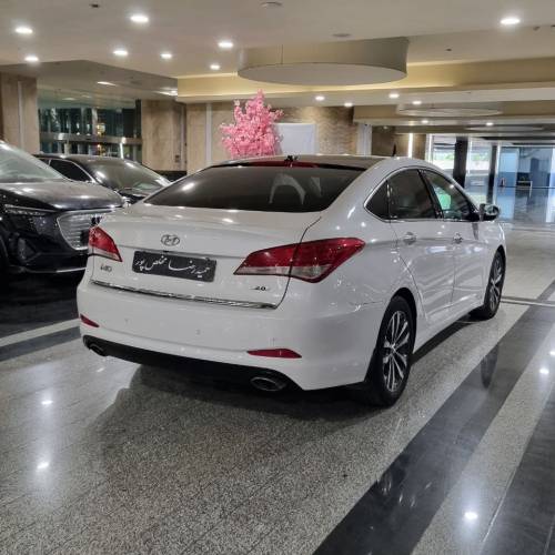 هیوندای i40 مدل ۲۰۱۵
