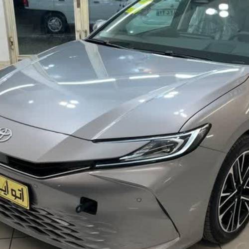 تویوتا مدل کمری XLE سال 2025  صفر