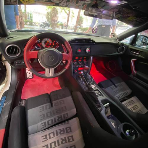 تویوتا gt86 مدل ۲۰۱۴