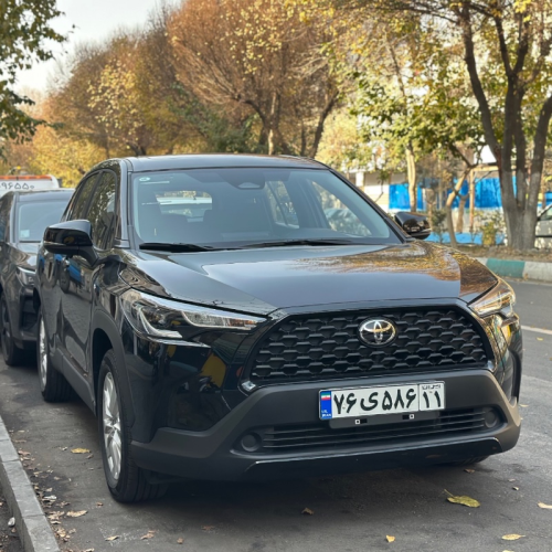 تویوتا مدل کرولا کراس هیبرید 2.0 لیتر سال 2024  کارکرده