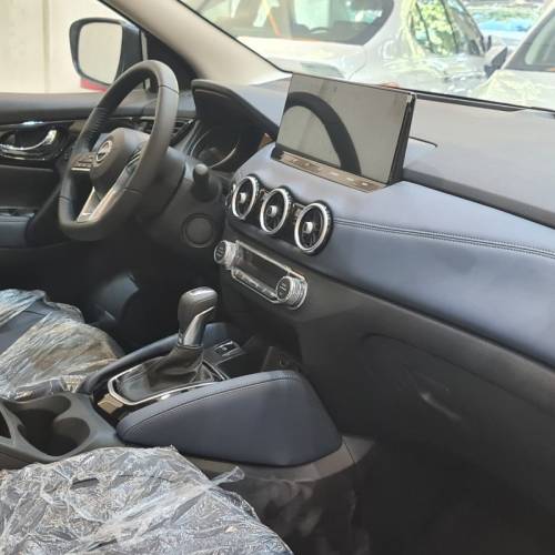 نیسان مدل قشقایی سال 2025  صفر