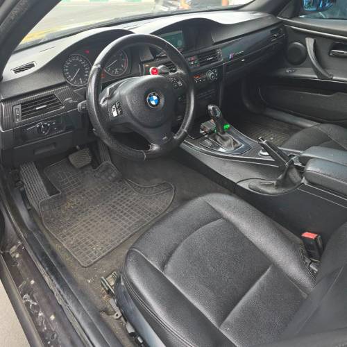 بی ام و ۳۲۵ مدل ۲۰۰۹