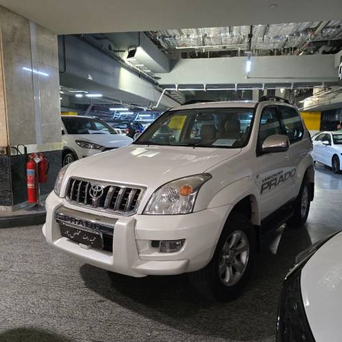 تویوتا پرادو مدل 2006