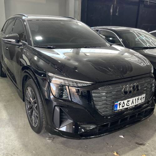 آئودی مدل Q5 e-tron 40 سال 2024  کارکرده