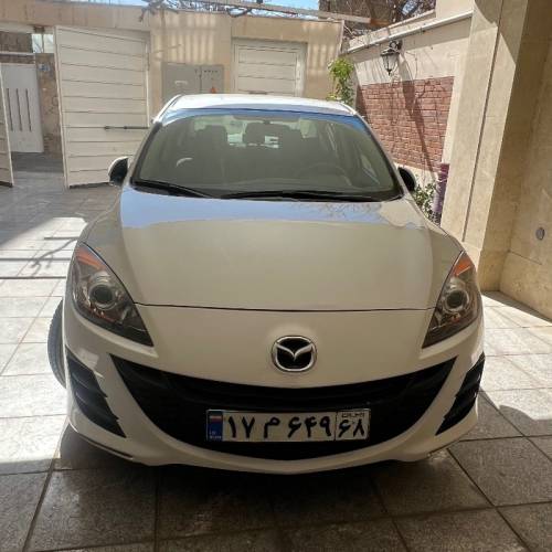 مزدا مدل 3 نیو صندوق دار 2.0 لیتر تیپ 1 سال 1389  کارکرده