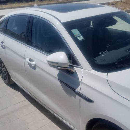 فونیکس مدل آریزو 8 سال 1403  کارکرده