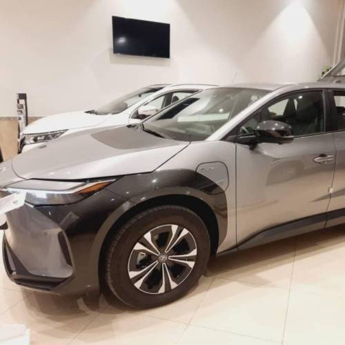 تویوتا مدل bz4x سال 2024  صفر