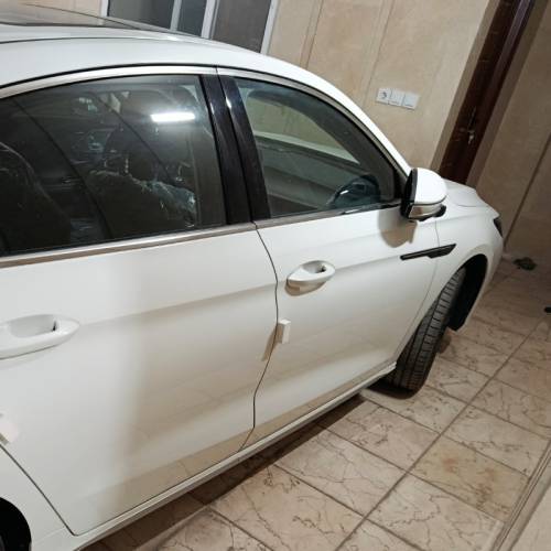 فونیکس مدل آریزو 8 اکسلنت سال 1404  کارکرده