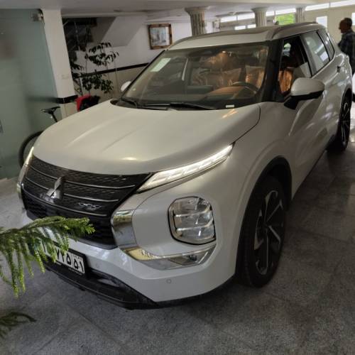 میتسوبیشی مدل اوتلندر تک دیفرانسیل H لاین سال 2023  صفر