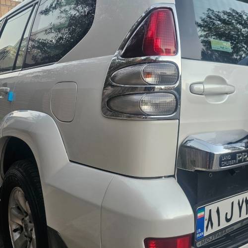 تویوتا مدل پرادو چهار در سال 2009  کارکرده