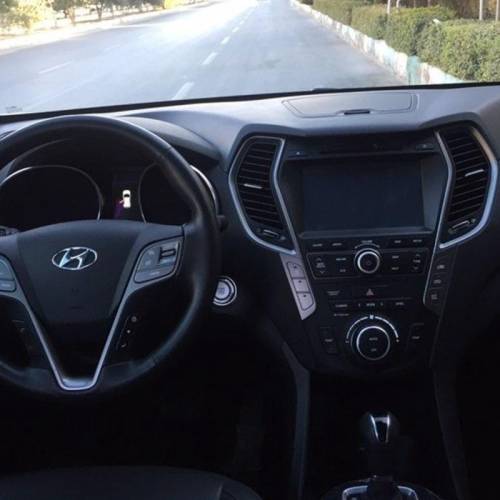 هیوندای مدل سانتافه 4 سیلندر دو دیفرانسیل سال 2016  کارکرده